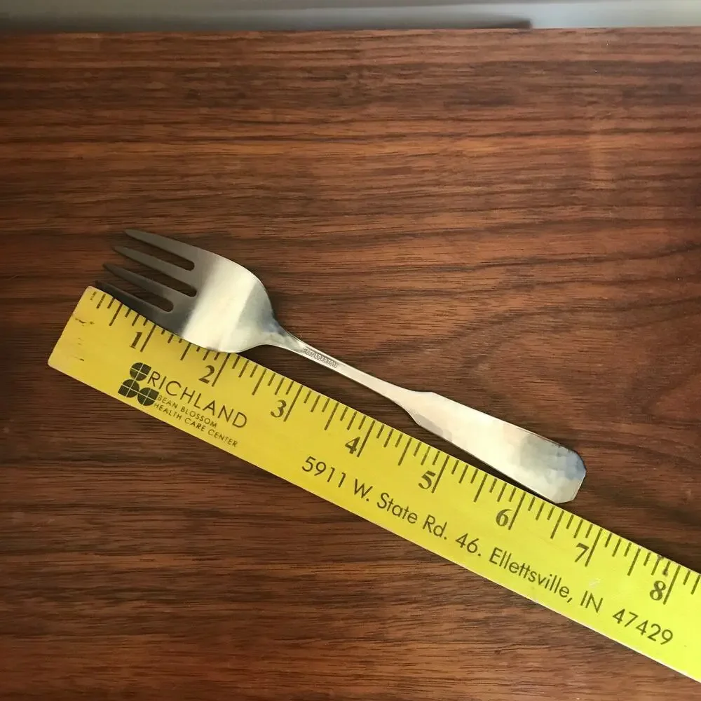 Reed & Barton COLONIAL FORGE Stainless Hammered Satin single salad fork (1)
